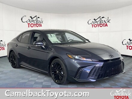 2026 Toyota Camry SE Sedan