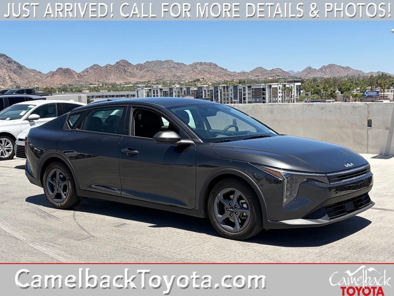 2025 Kia K4 LXS AT's photo