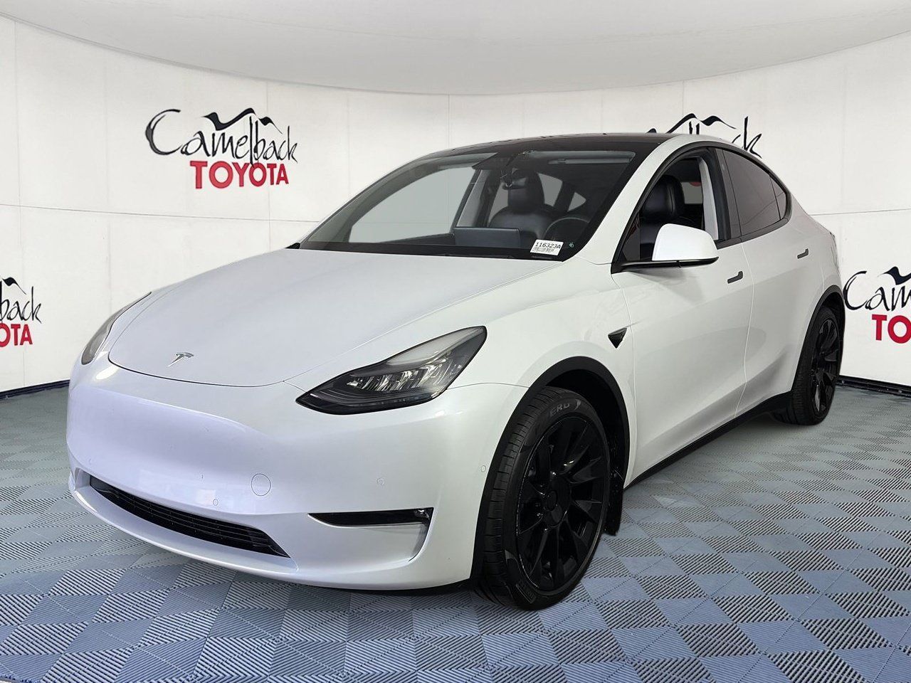Used 2021 Tesla Model Y Long Range with VIN 5YJYGDEE8MF141464 for sale in Phoenix, AZ