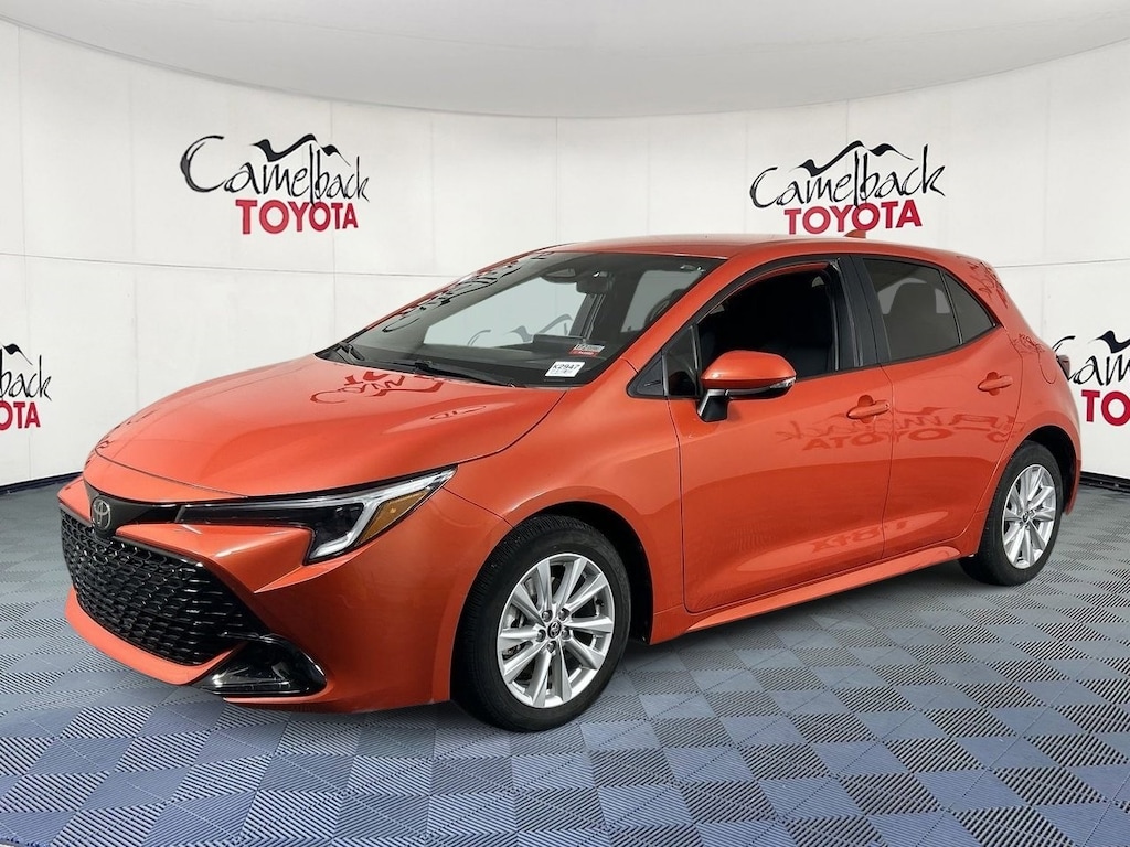 Certified 2024 Toyota Corolla Hatchback SE Hatchback