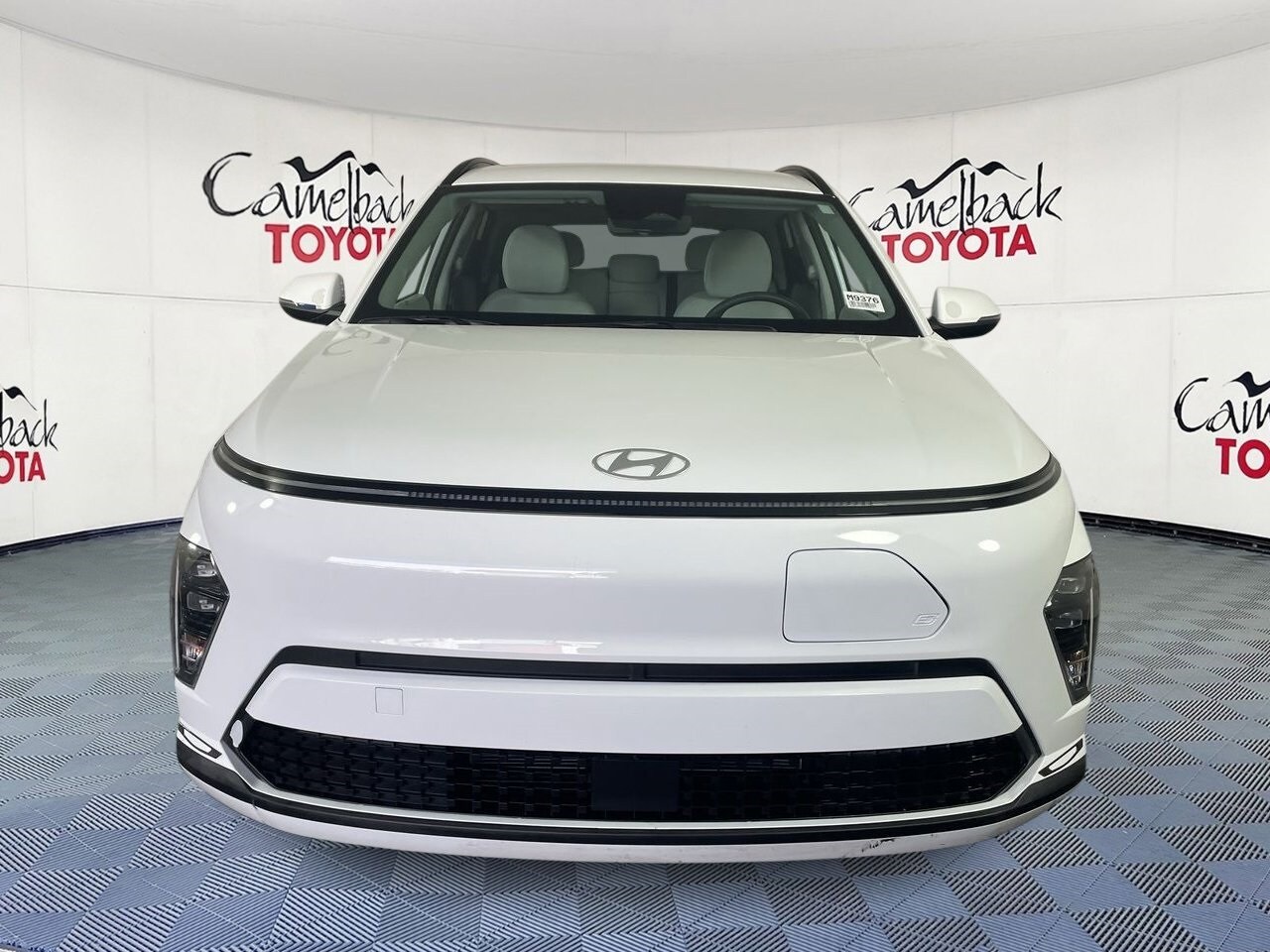 2024 Hyundai Kona Electric SEL photo 3