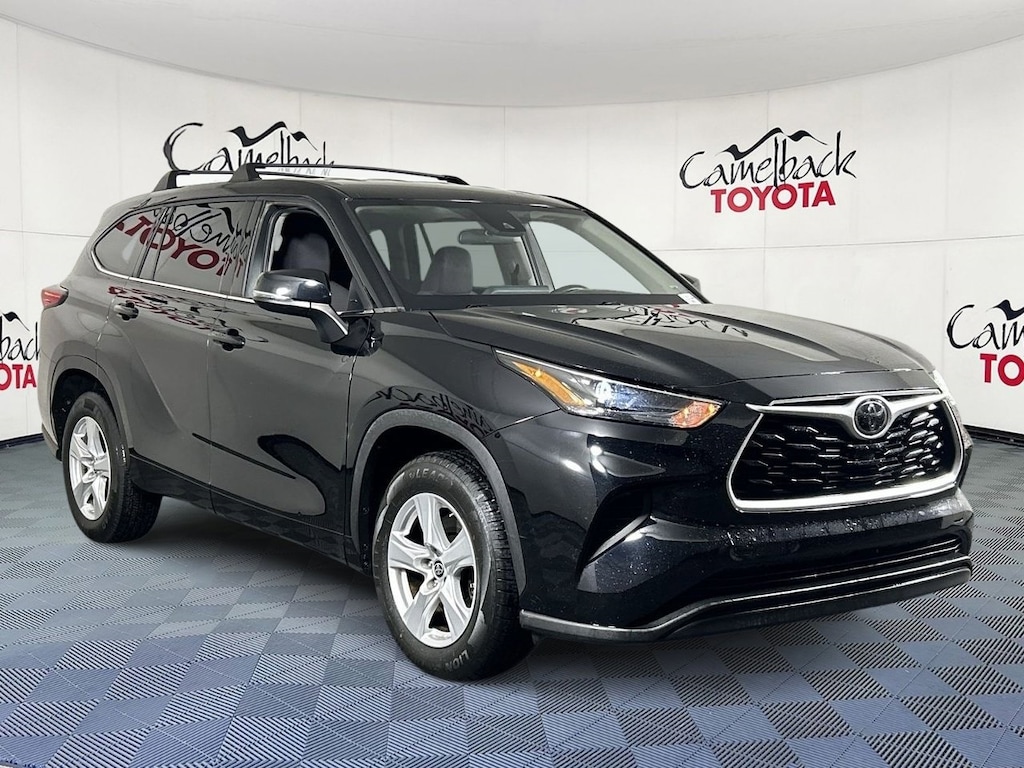 Used 2022 Toyota Highlander L SUV