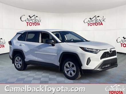2025 Toyota RAV4 LE SUV