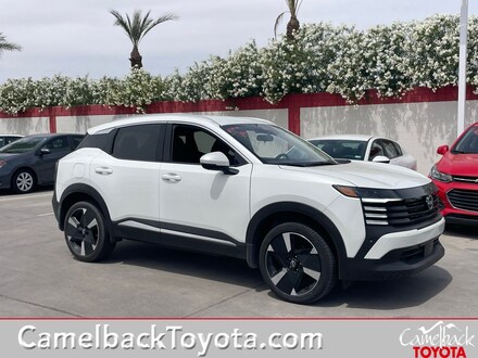 2025 Nissan Kicks SR SUV