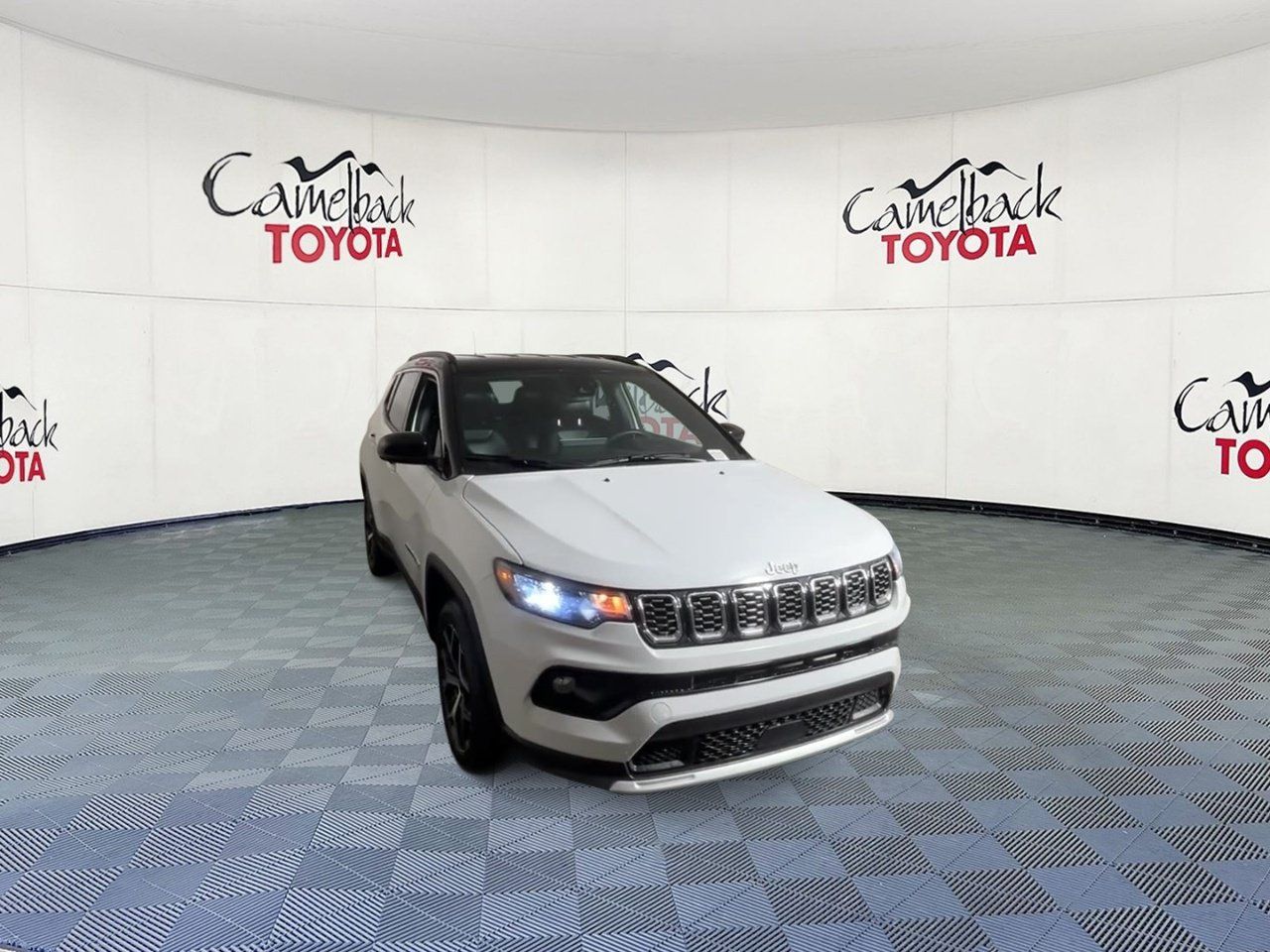 Used 2025 Jeep