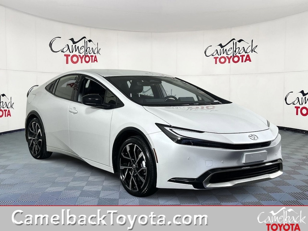 Used 2025 Toyota Prius Plug-In Hybrid XSE Hatchback