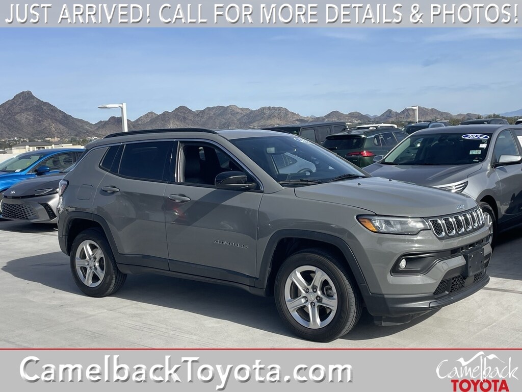 Used 2024 Jeep Compass Latitude SUV
