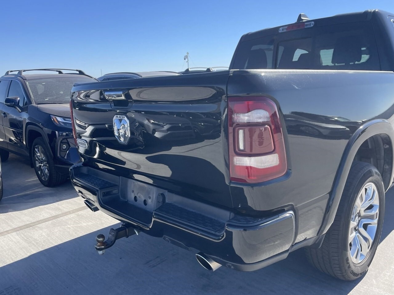 2020 Ram 1500 Laramie Longhorn photo 4