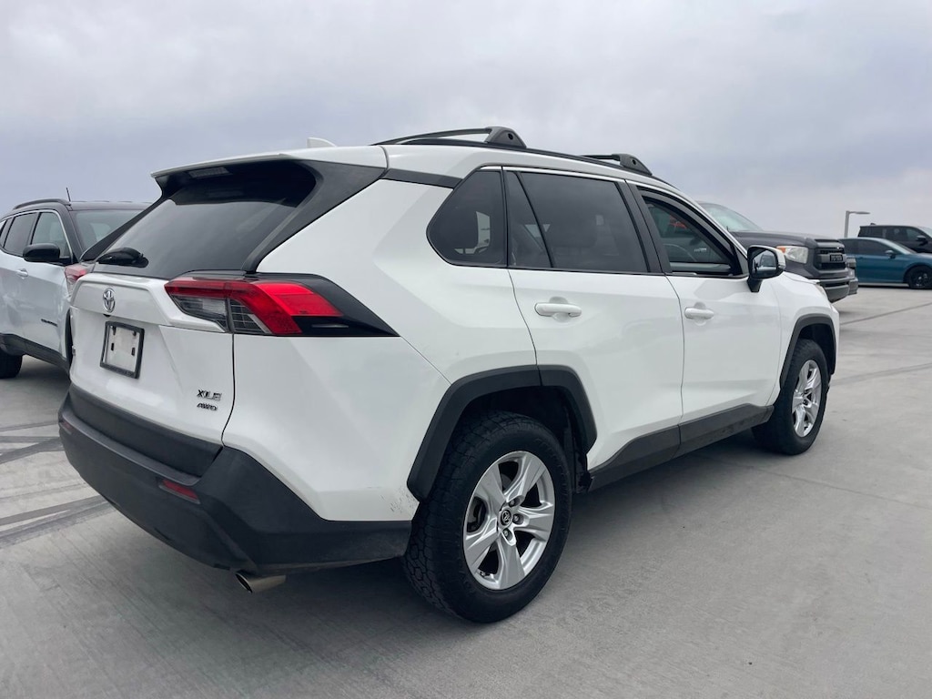 Used 2019 Toyota RAV4 XLE SUV