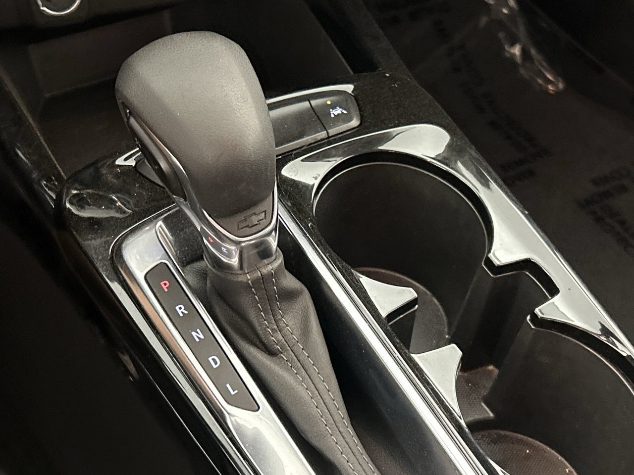 2025 Chevrolet Trax LT - Photo 16