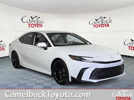 2026 Toyota Camry SE Sedan