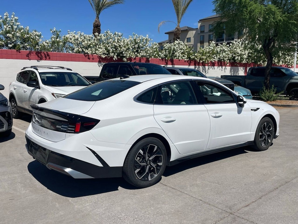 Used 2025 Hyundai Sonata SEL Sedan