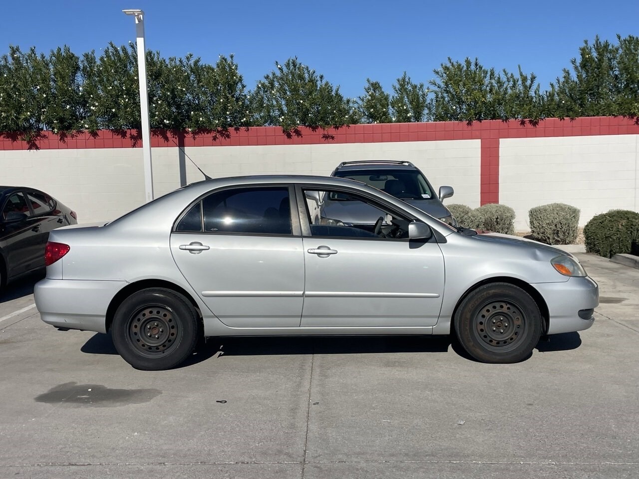 2006 Toyota Corolla LE photo 3