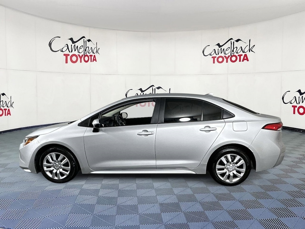 Used 2024 Toyota Corolla LE Sedan
