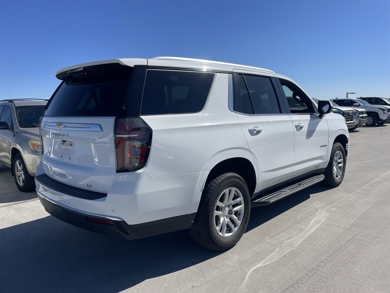 2023 Chevrolet Tahoe LT photo 2