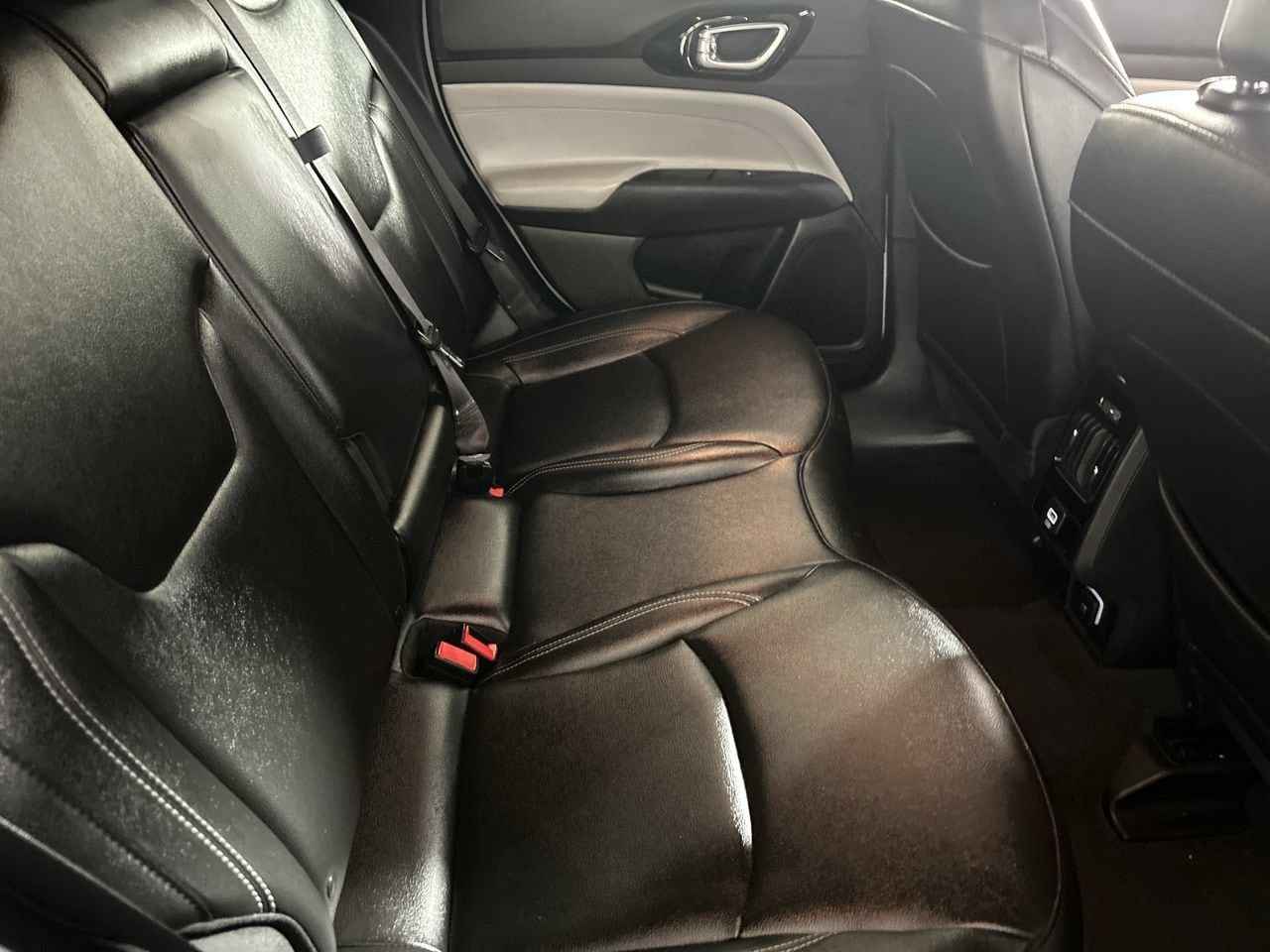 2025 Jeep Compass Limited - Photo 25
