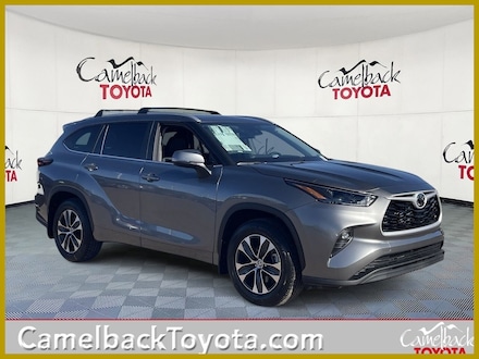 2026 Toyota Highlander XLE SUV