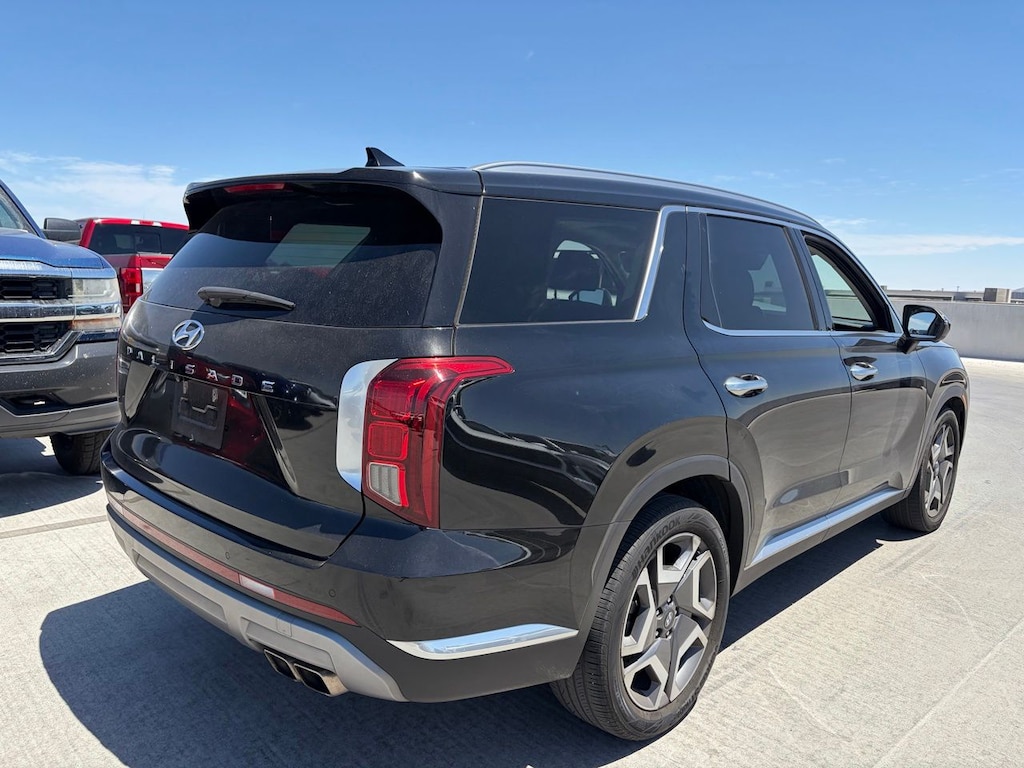 Used 2024 Hyundai Palisade Limited SUV