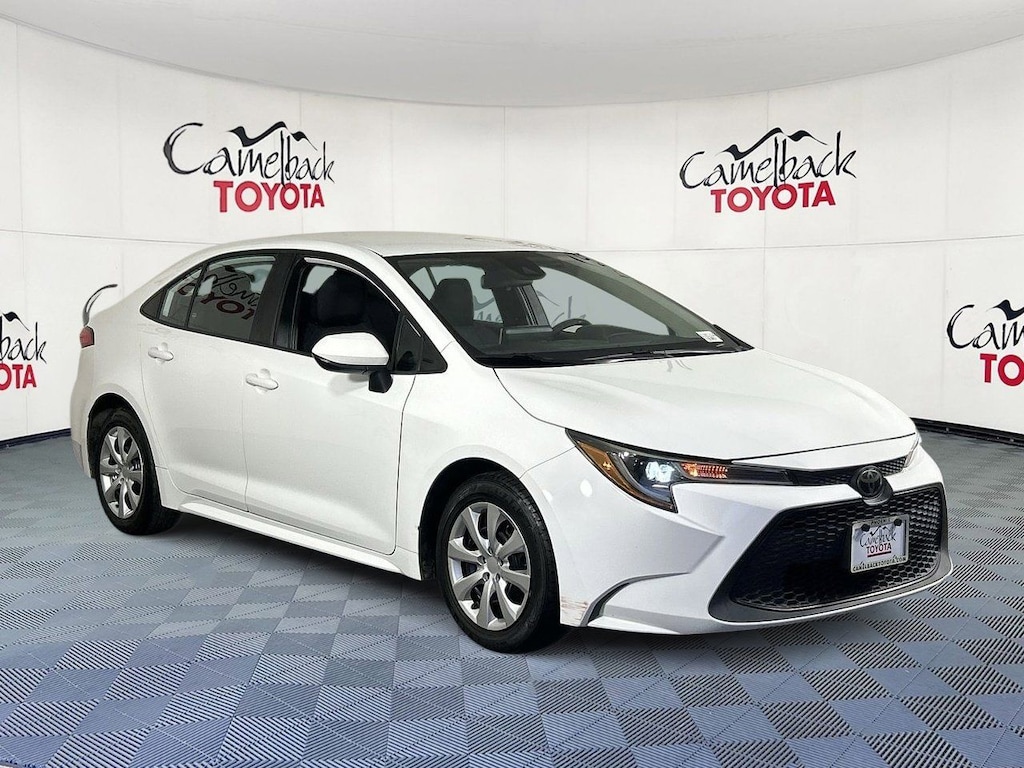 Used 2021 Toyota Corolla LE Sedan