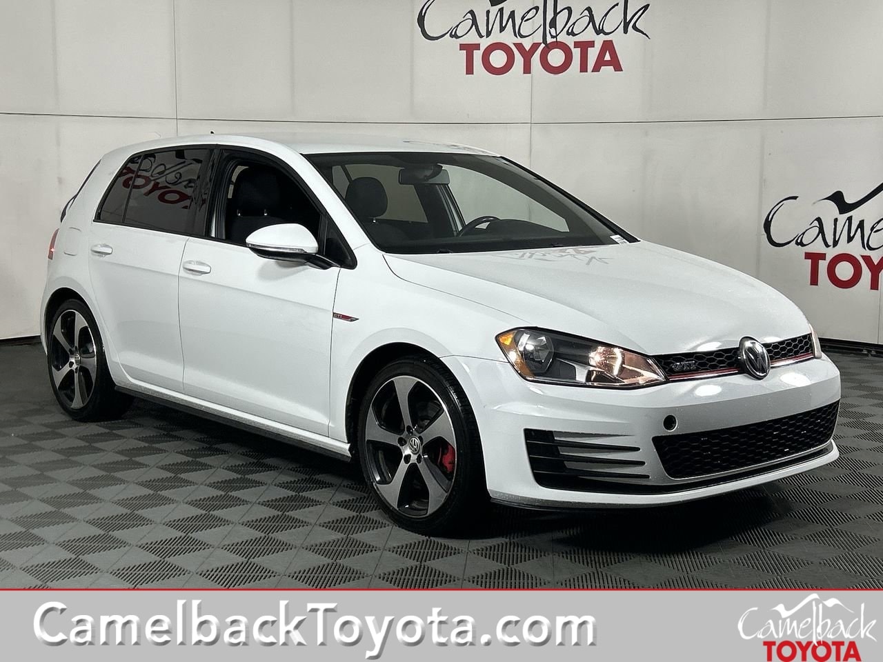2017 Volkswagen Golf GTI S