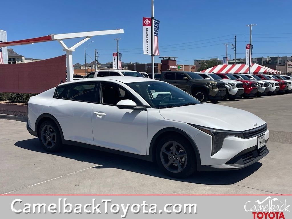 Used 2025 Kia K4 LXS Sedan