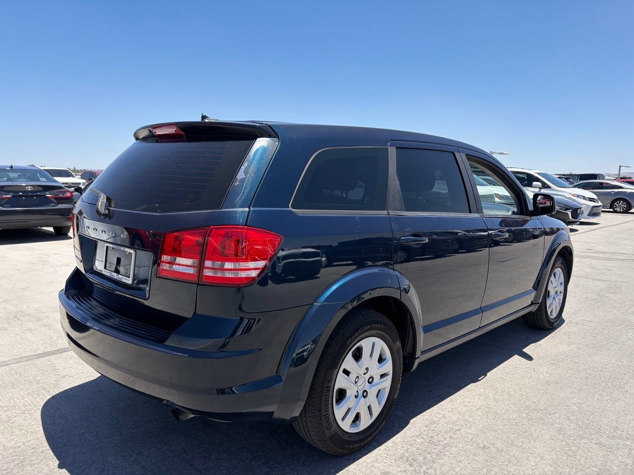 Used 2015 Dodge Journey SE with VIN 3C4PDCAB7FT511205 for sale in Phoenix, AZ