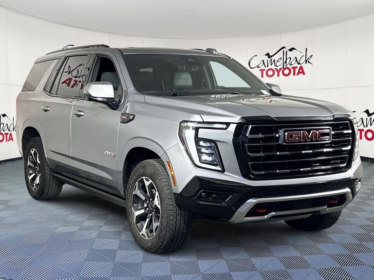 2025 Gmc Yukon AT4 photo 3