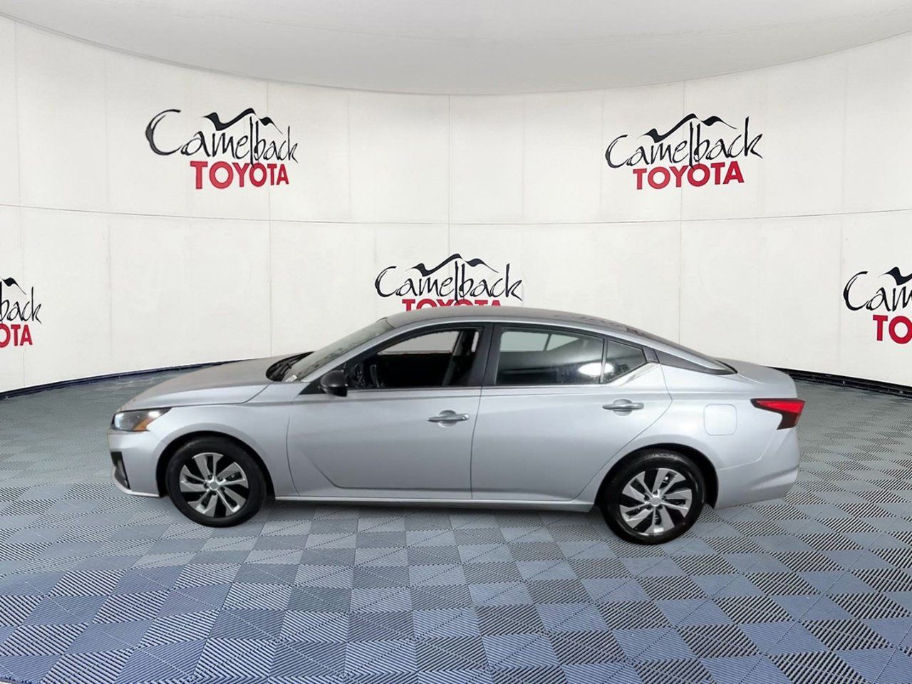 2024 Nissan Altima S - Photo 7