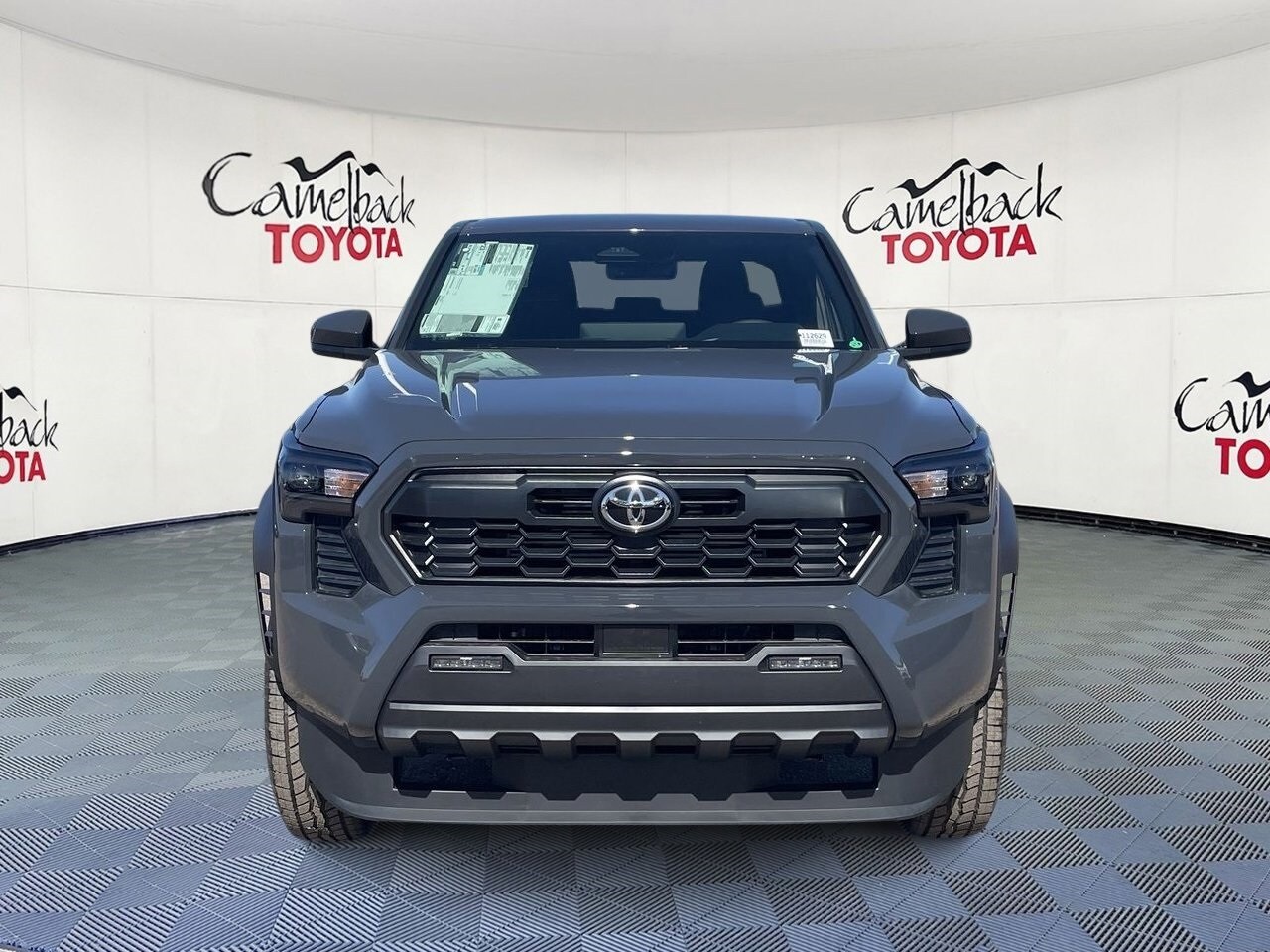 2025 Toyota Tacoma TRD photo 3