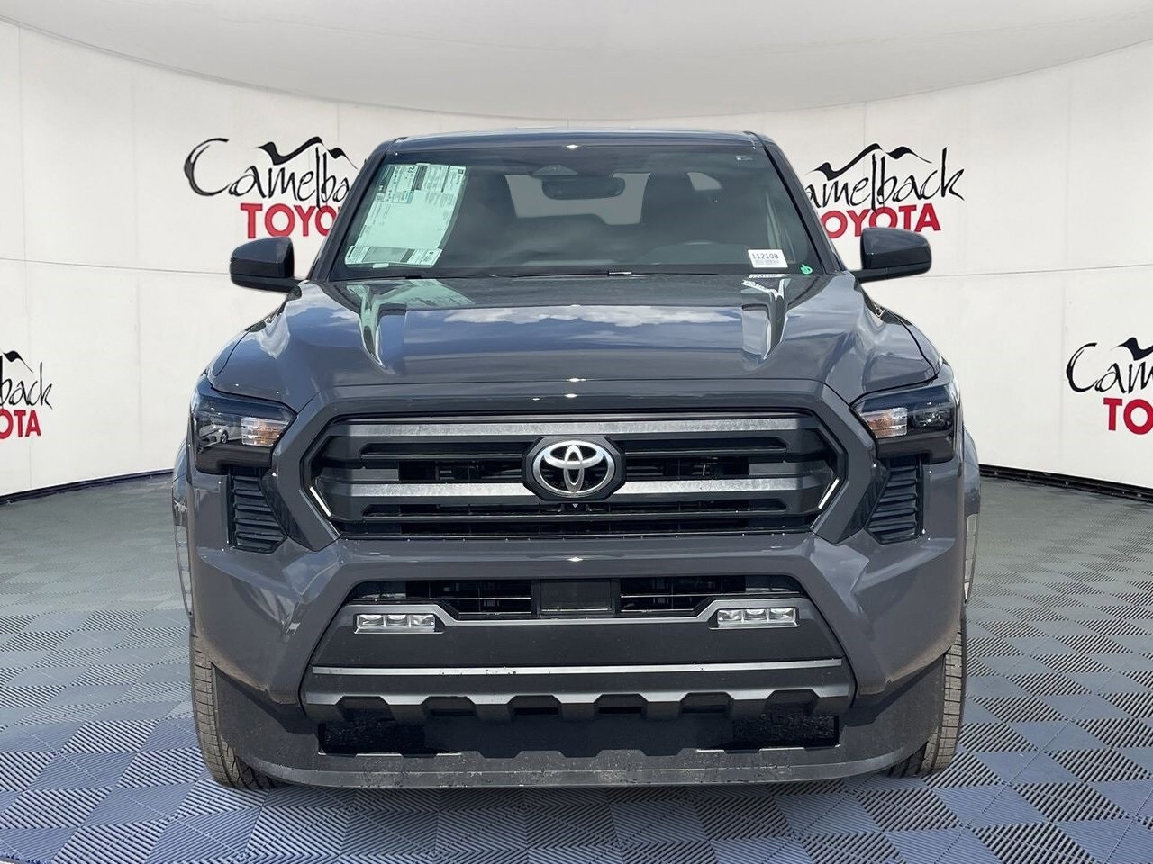 2025 Toyota Tacoma SR5 photo 3