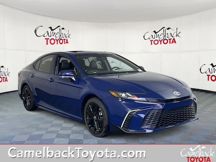 2026 Toyota Camry SE Sedan