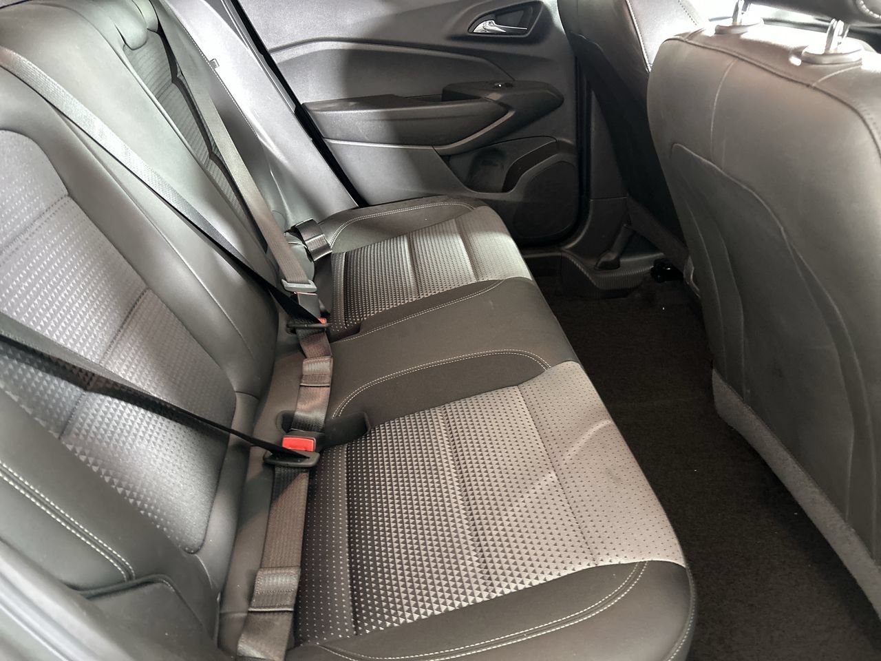 2025 Chevrolet Trax LT - Photo 25