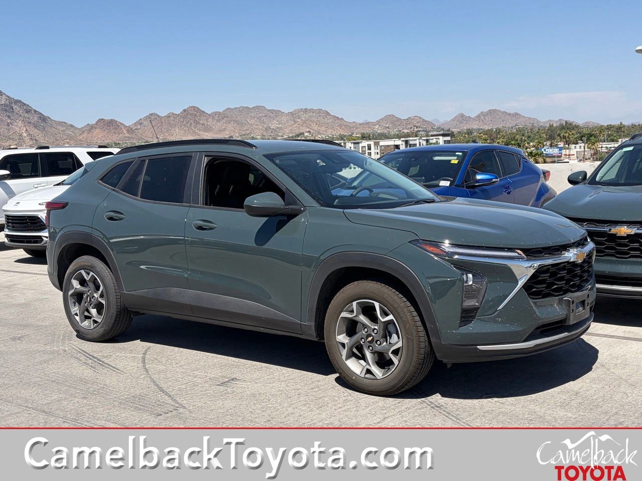 2025 Chevrolet Trax LT's photo