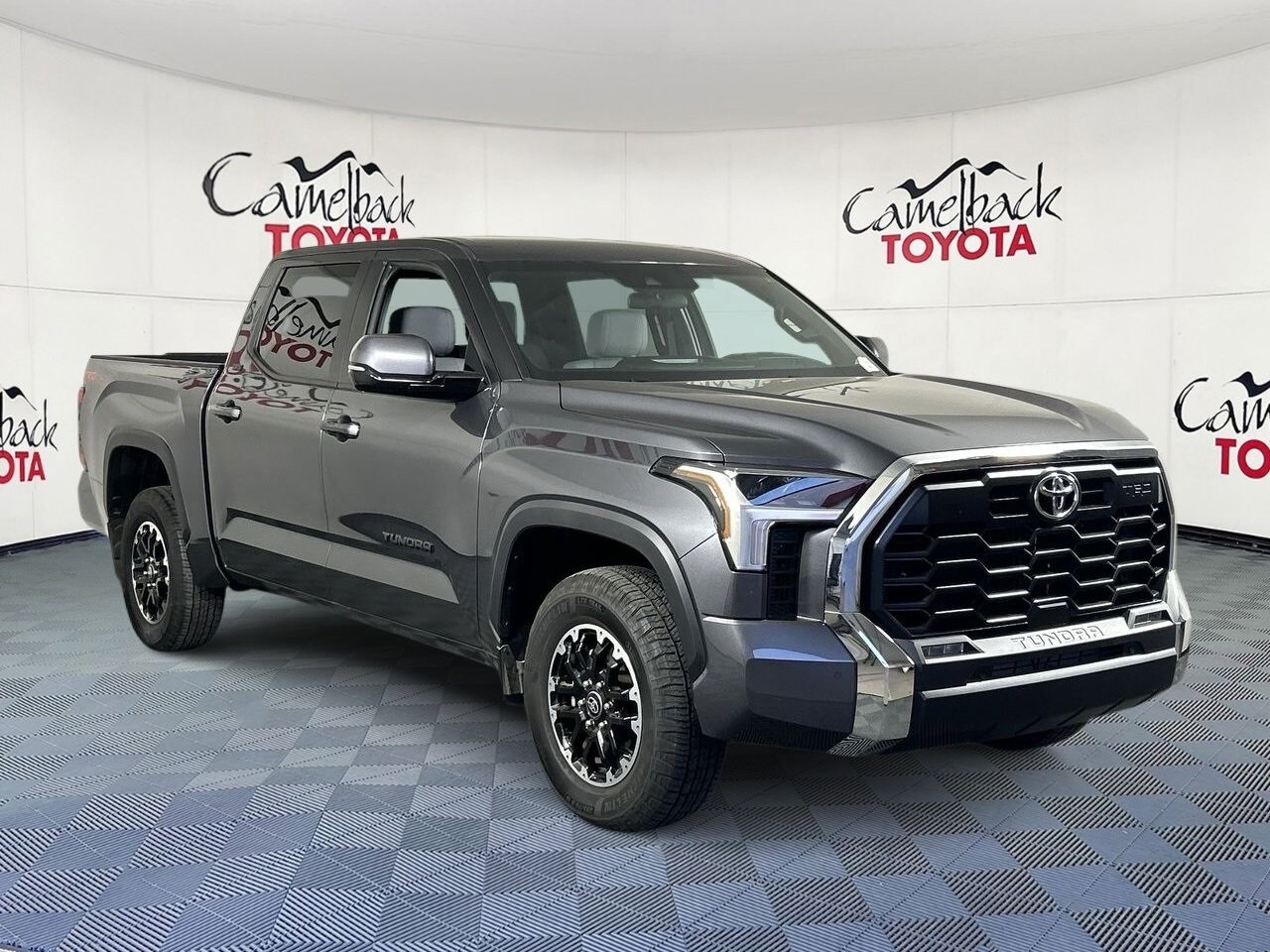 2025 Toyota Tundra SR5 photo 3
