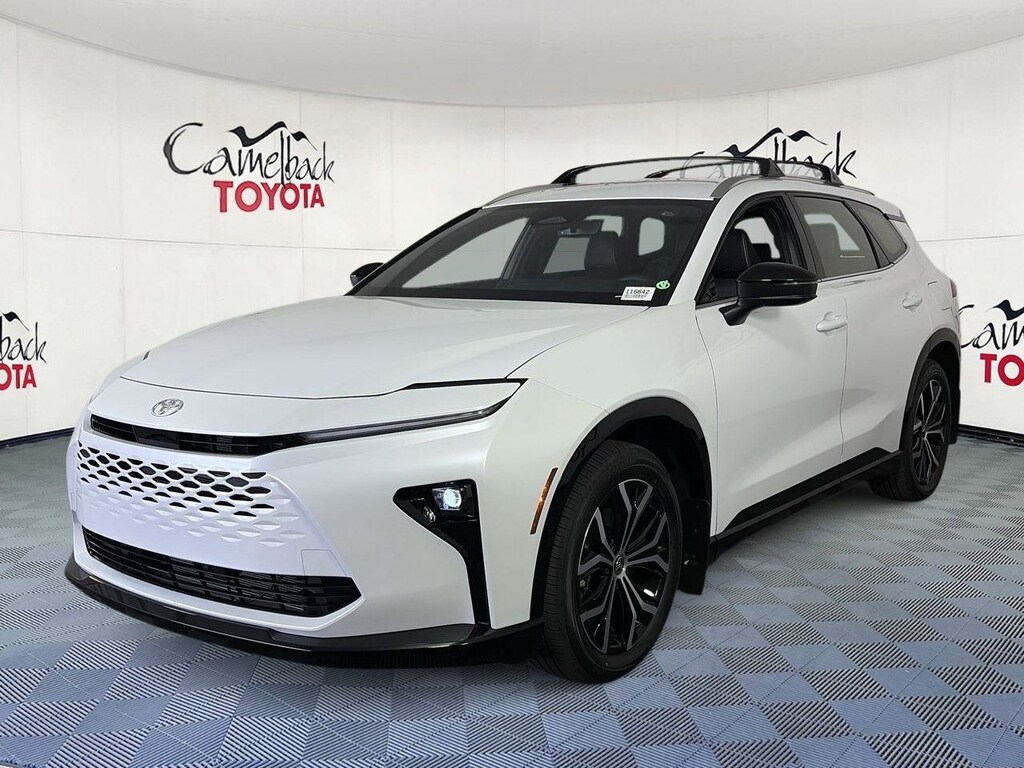 New 2026 Toyota Crown Signia XLE SUV