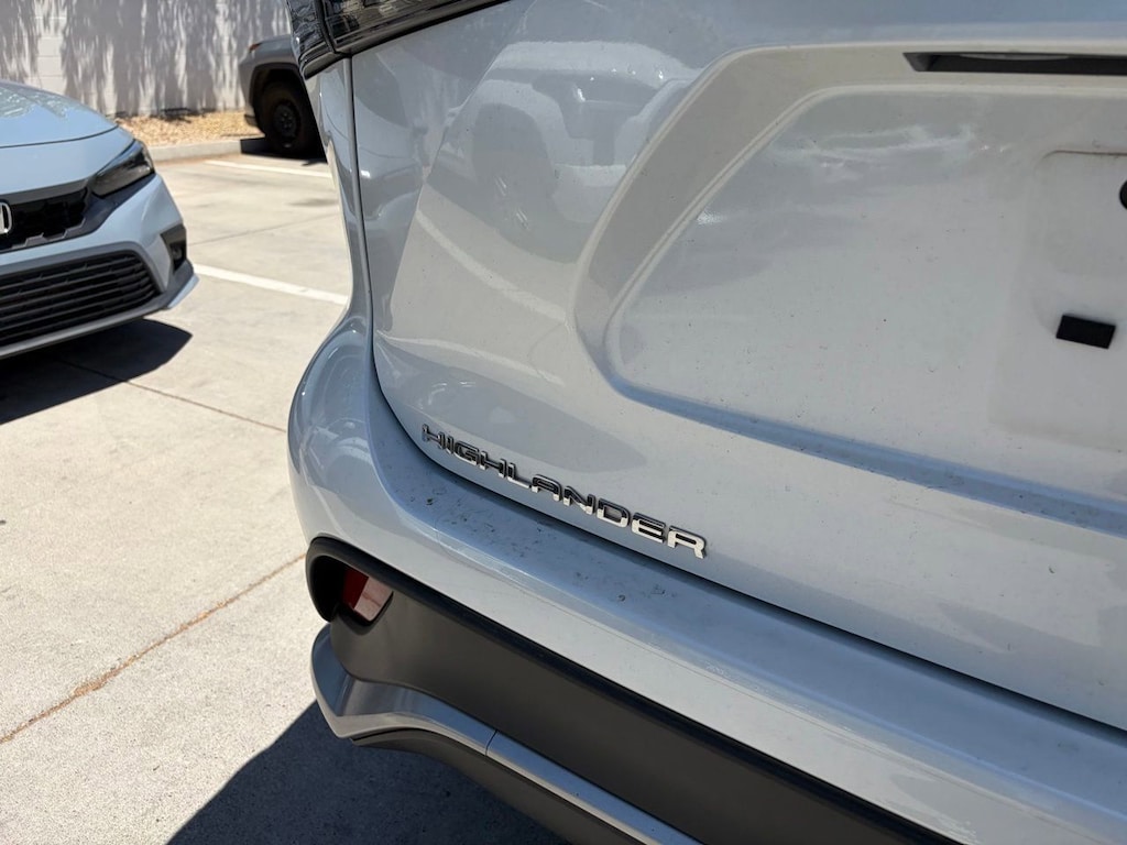 Certified 2023 Toyota Highlander XSE SUV