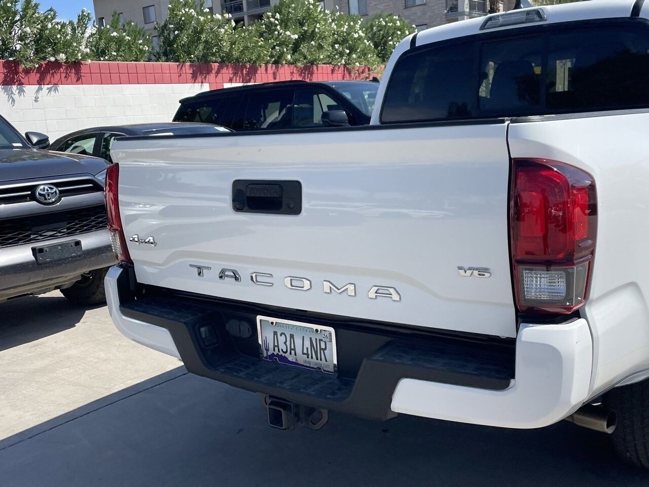 2022 Toyota Tacoma SR photo 4