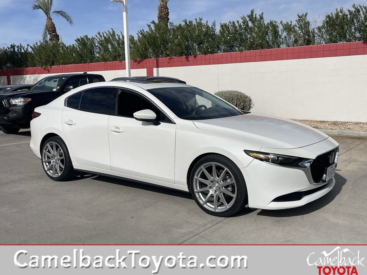 2019 Mazda Mazda3 Premium's photo