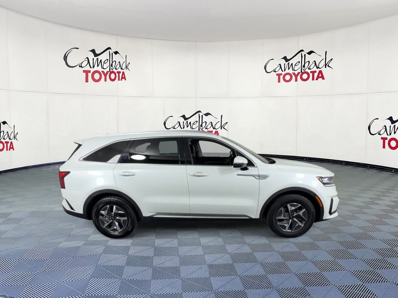 Used 2023 Kia Sorento Hybrid EX SUV