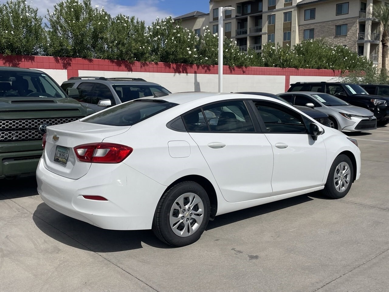 2019 Chevrolet Cruze LS photo 2