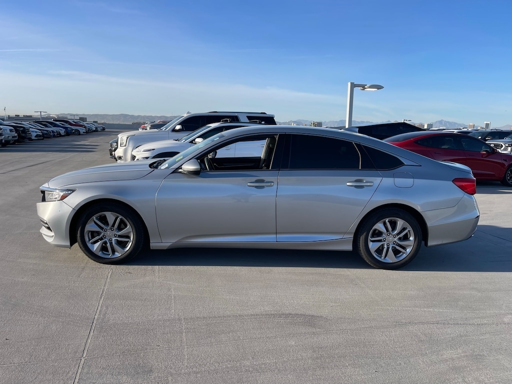 Used 2018 Honda Accord LX Sedan
