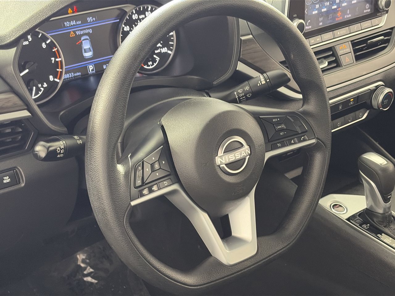 2025 Nissan Altima SV - Photo 13