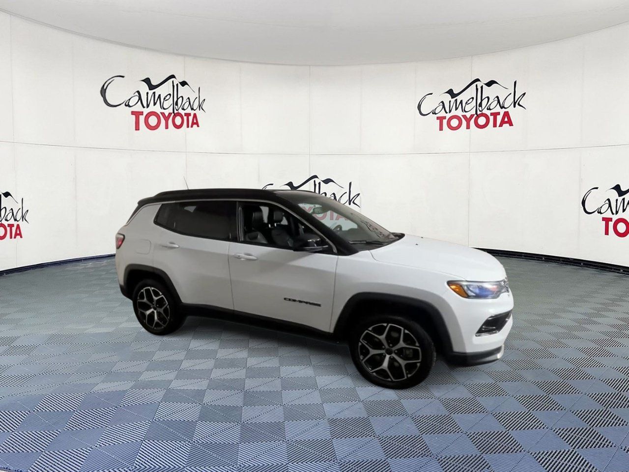 Used 2025 Jeep