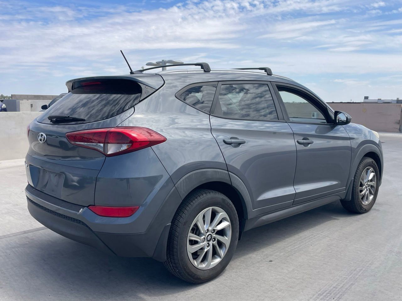 Used 2016 Hyundai Tucson SE with VIN KM8J33A41GU202164 for sale in Phoenix, AZ