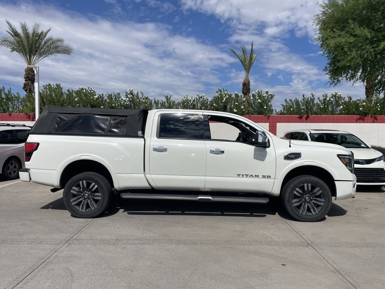 2021 Nissan Titan Platinum Reserve photo 3