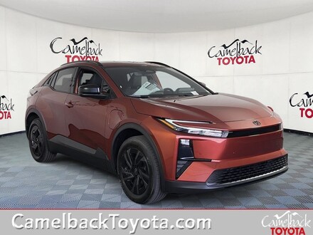 2026 Toyota C-HR SE SUV