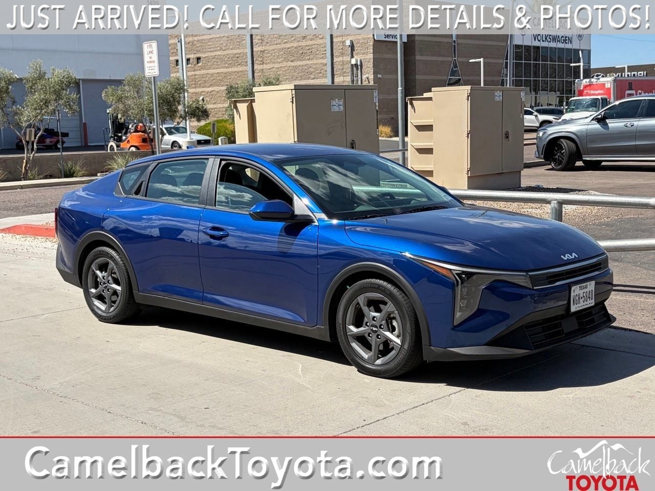 Deep Sea Blue 2025 Kia K4 Sedan Front-Wheel Drive Continuously Variable Transmission