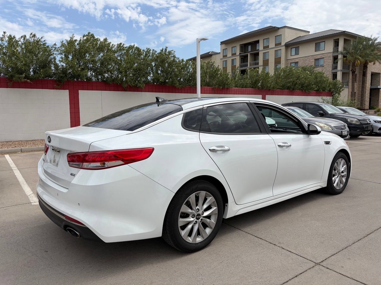 Used 2016 Kia Optima EX with VIN 5XXGU4L36GG044240 for sale in Phoenix, AZ