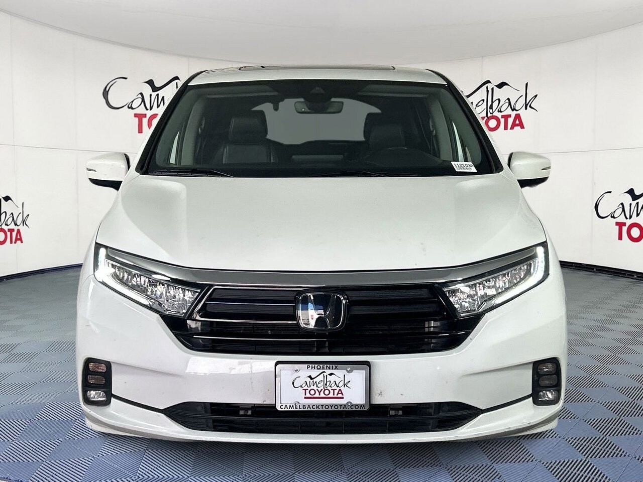 2022 Honda Odyssey EX-L photo 2