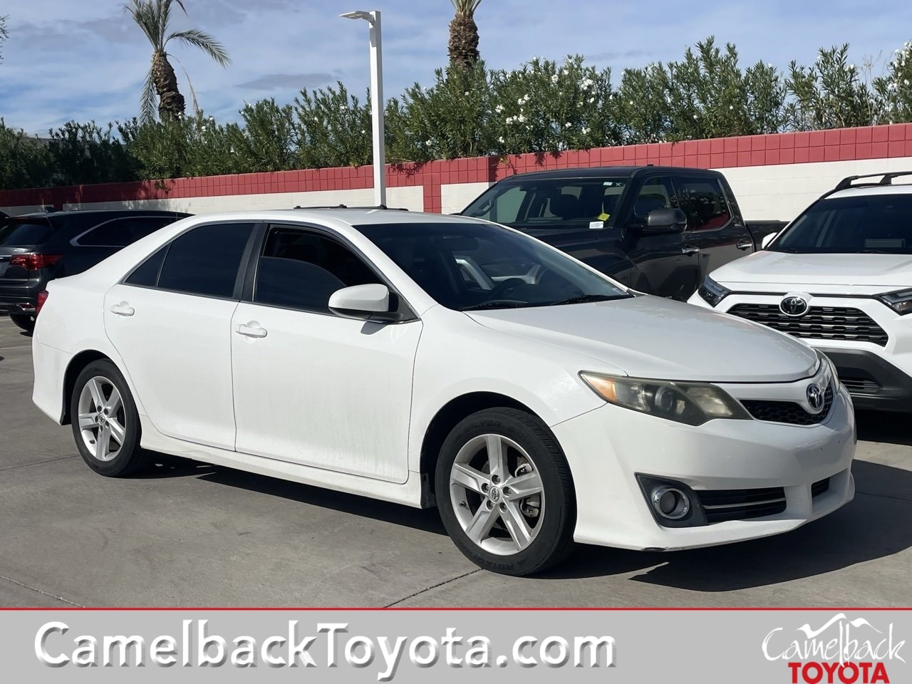 2014 Toyota Camry SE